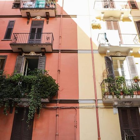 Apartamento The Colors House Bari Exterior foto